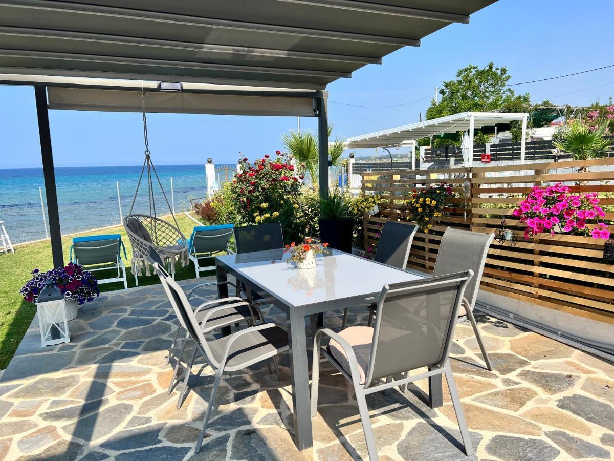 Beachfront Villa Athina Vergia Buitenkant foto
