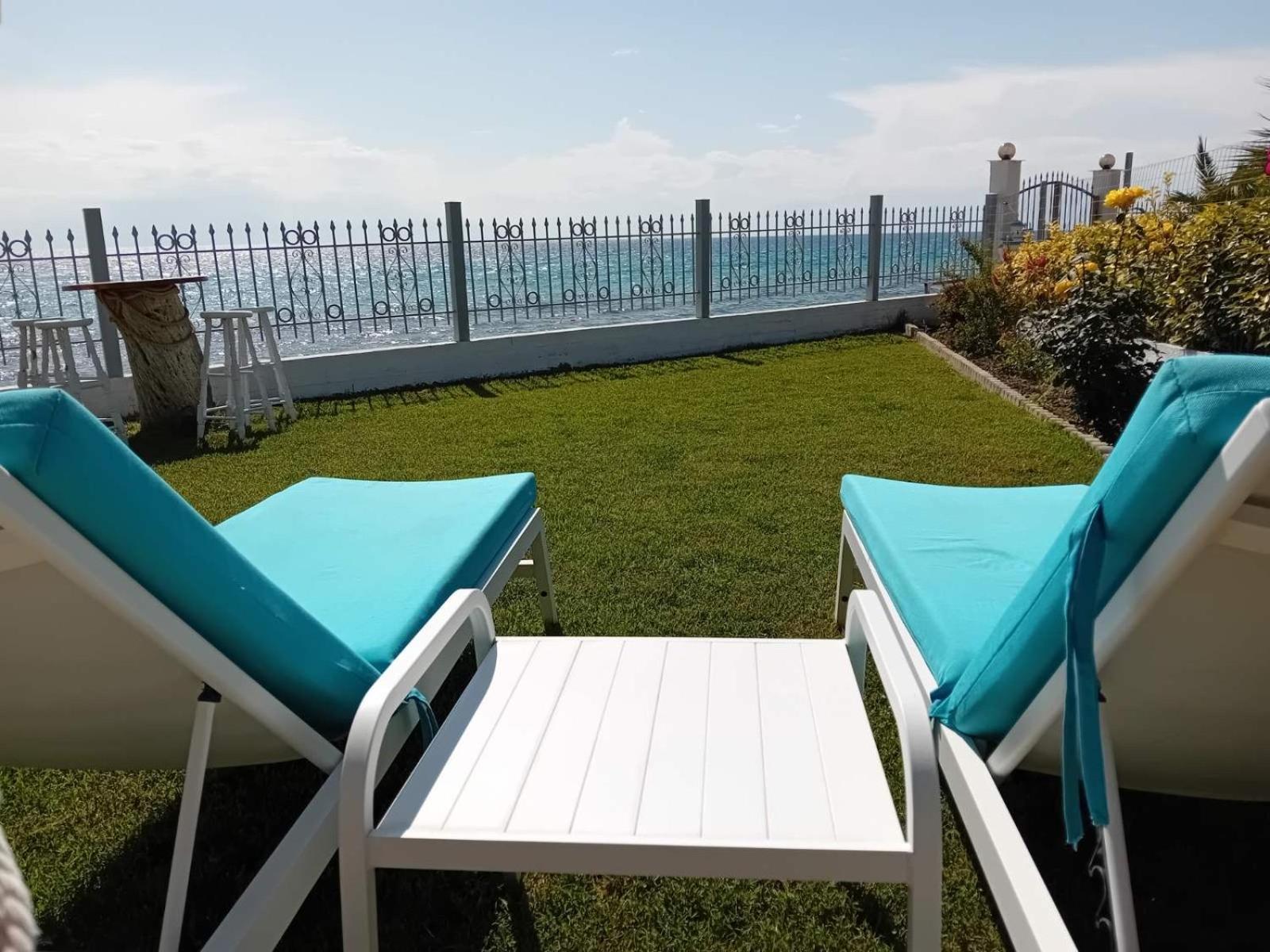 Beachfront Villa Athina Vergia Buitenkant foto